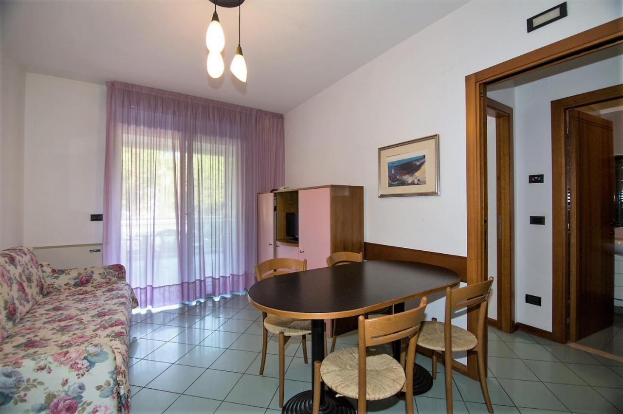 Appartamento Mediterraneo San Benedetto del Tronto Exterior photo