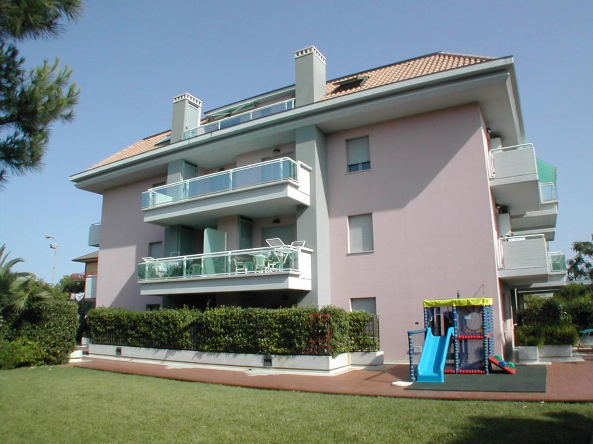 Appartamento Mediterraneo San Benedetto del Tronto Exterior photo